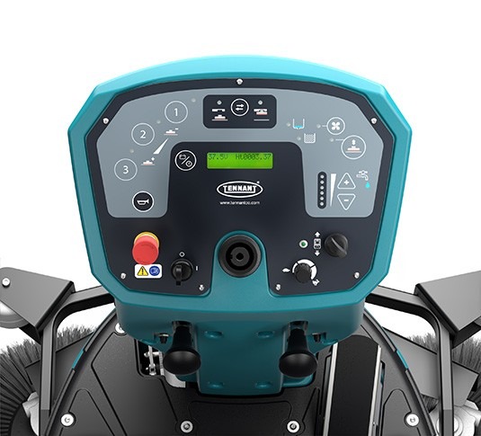 Tennant T981 control panel with the preset scrub program buttons, display and emergency stop
