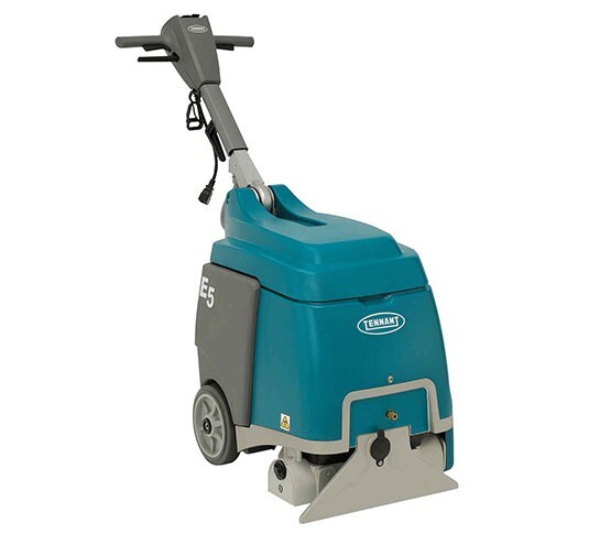 Tennant E5 compact carpet extractor, front three-quarter view