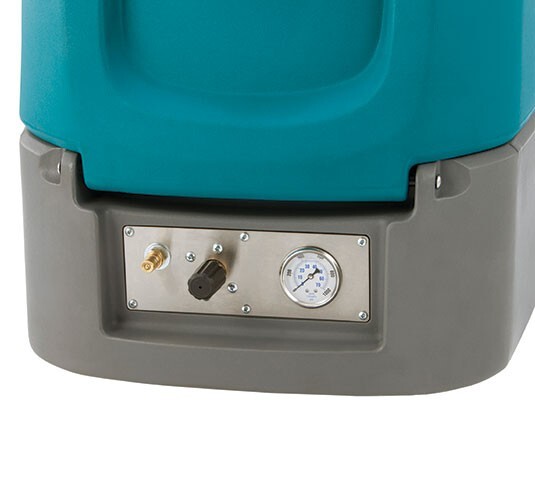 Tennant EH5 front plate with the pressure gauge and hose connections