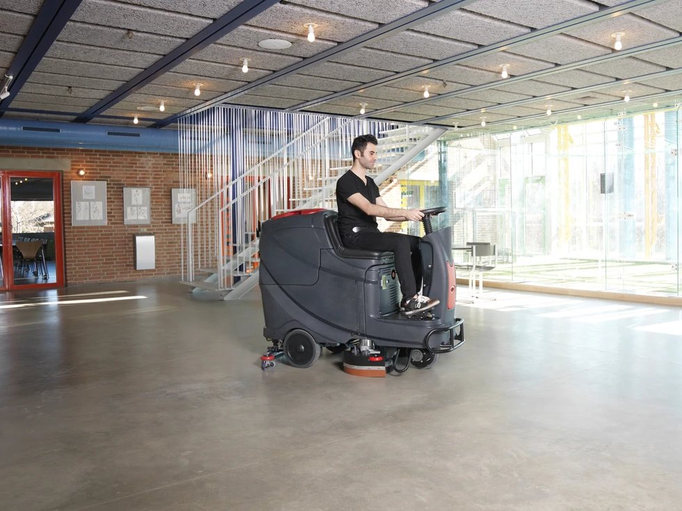 Viper AS710R scrubbing a school floor